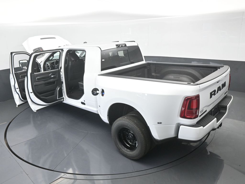 New 2026 Bright White Clearcoat Ram Laramie image 21
