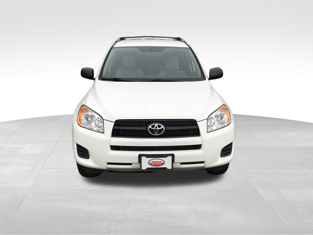 Thumbnail: 2012 Toyota RAV4 - 8