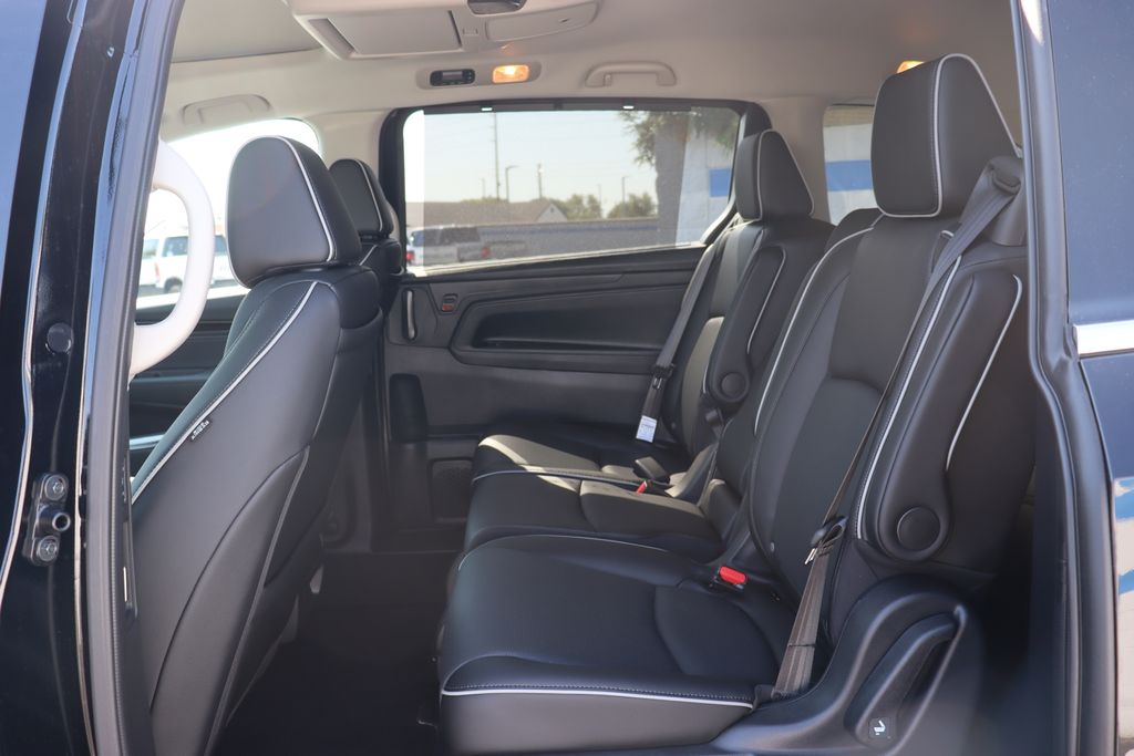 Thumbnail: 2026 Honda Odyssey - 11