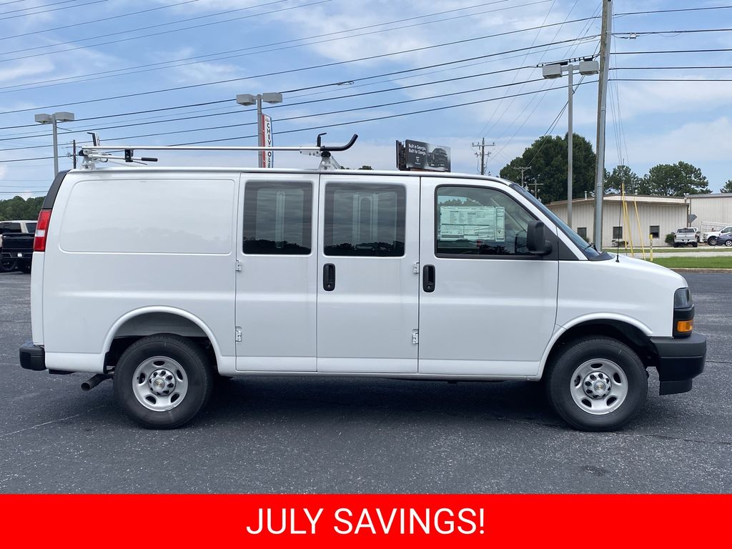 New 2026 Chevrolet Express 2500 Van