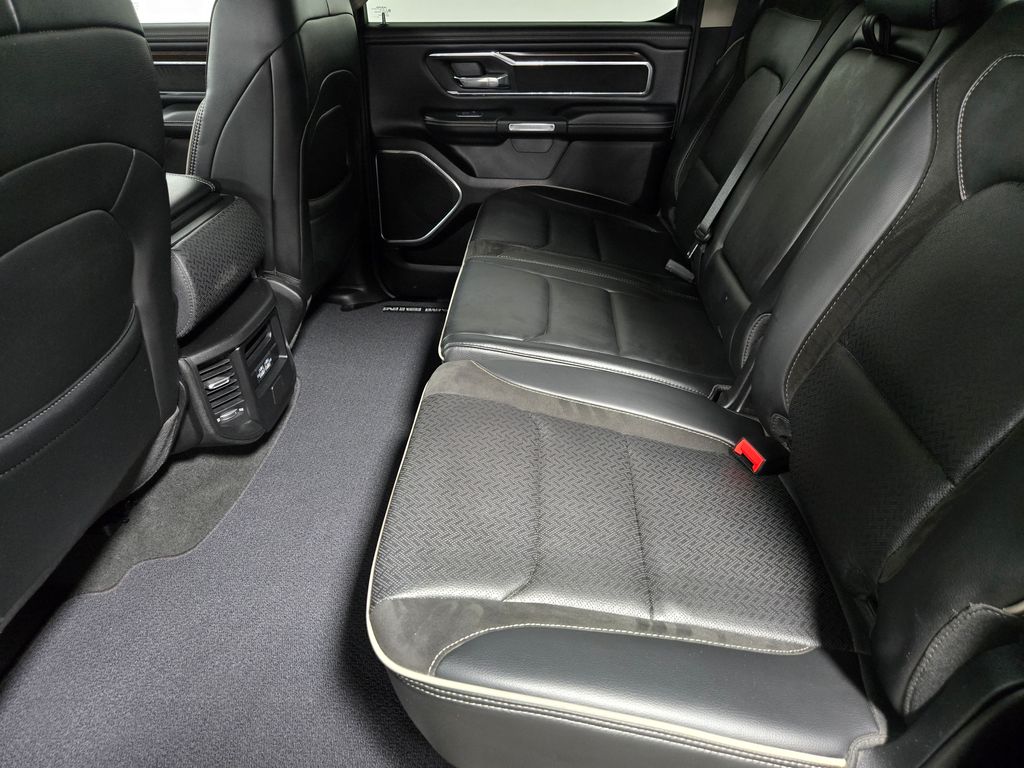 2022 RAM Ram 1500 Pickup Laramie - Photo 33
