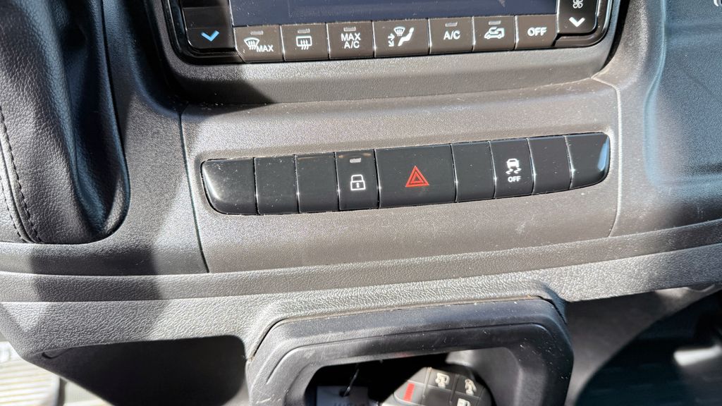 Used 2025 Ram ProMaster 2500 High Roof 3D Cargo Van