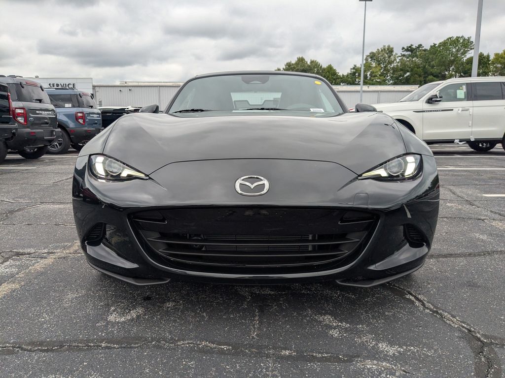 2025 Mazda MX-5 Miata Sport