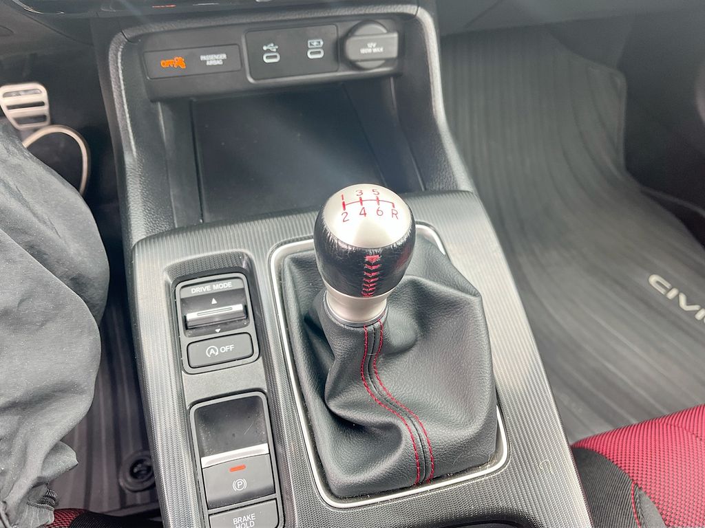 Used 2025 Gray Honda  image 17