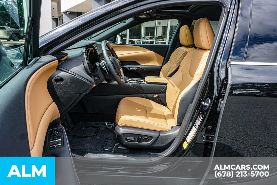 Used 2024 Black Lexus 350 Premium image 19