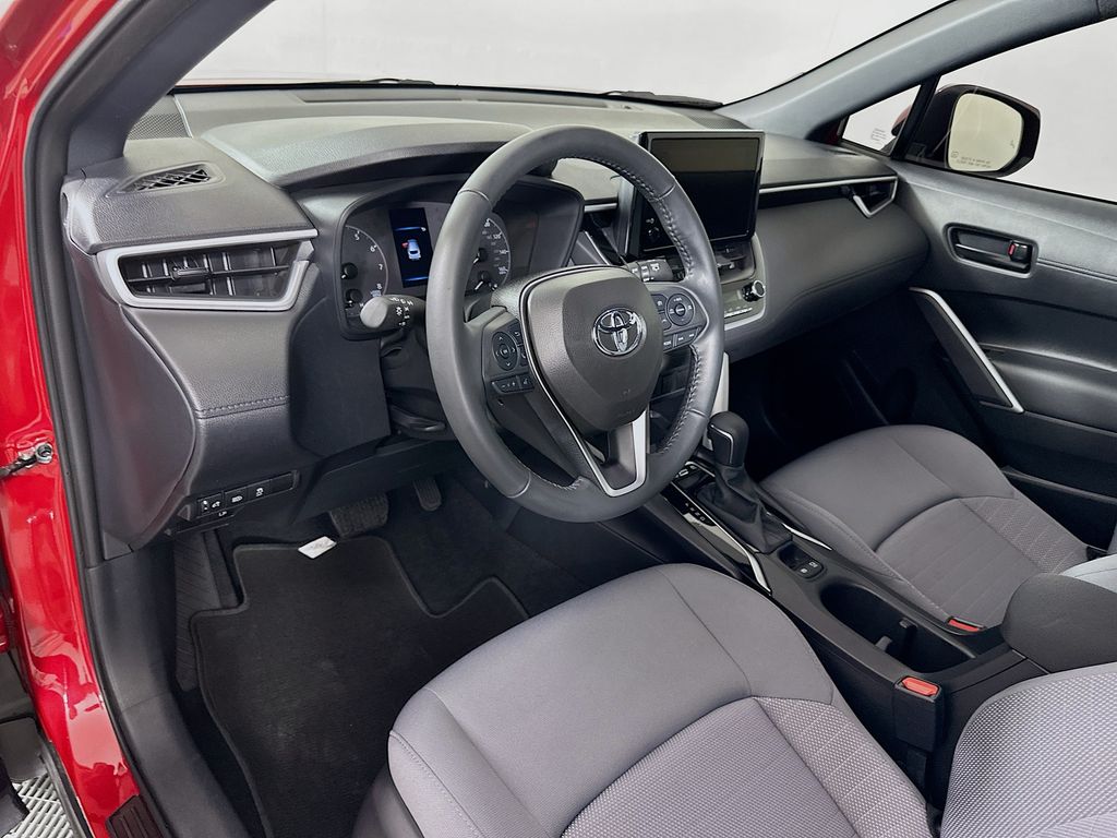 Thumbnail: 2024 Toyota Corolla Cross - 9