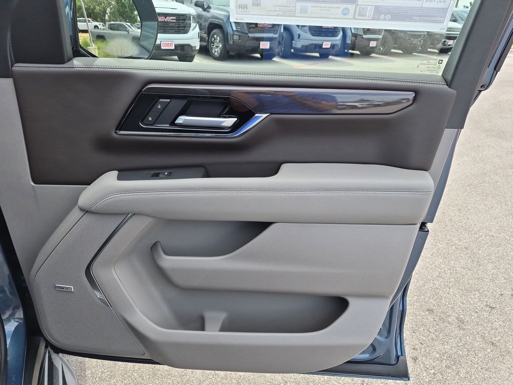 New 2026  GMC Elevation image 43
