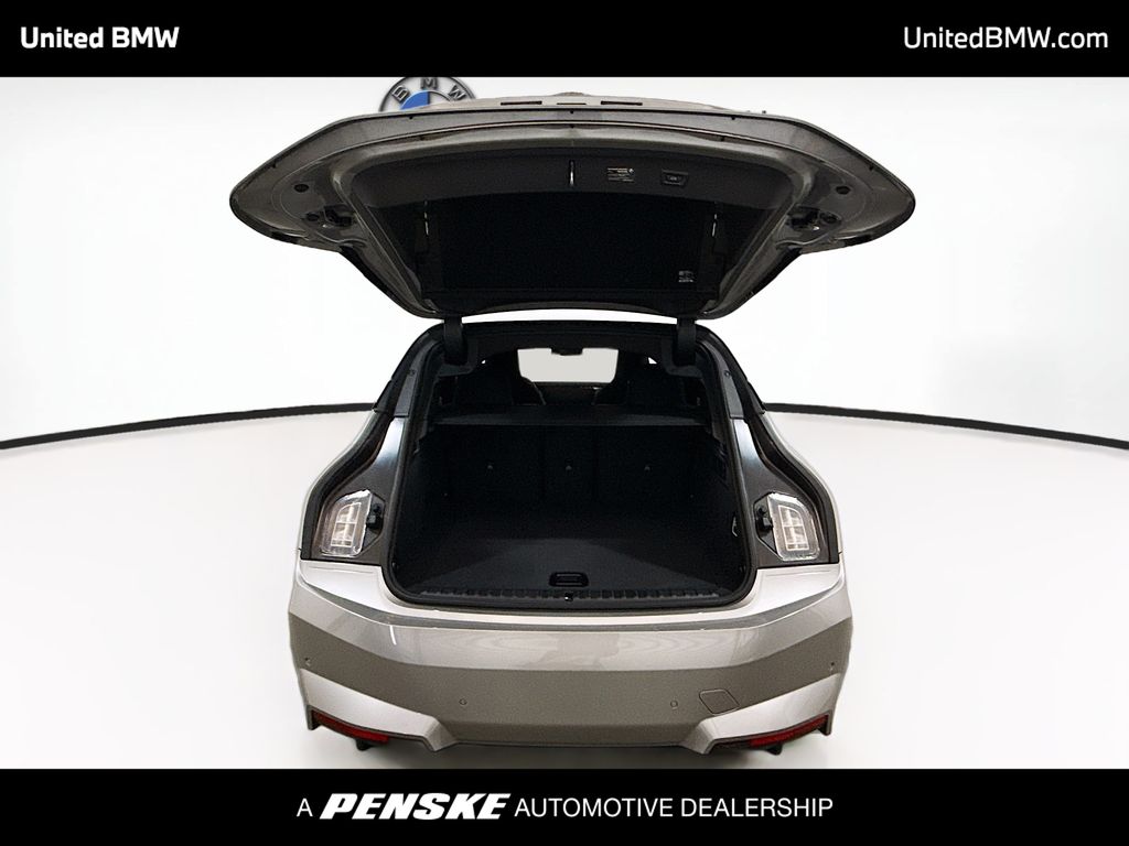 Thumbnail: 2026 BMW iX - 14