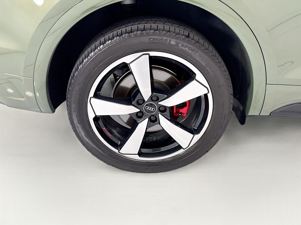 Thumbnail: 2024 Audi Q5 - 31