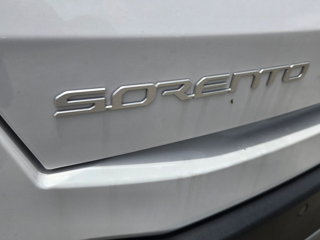 2026 Kia Sorento - $35,504