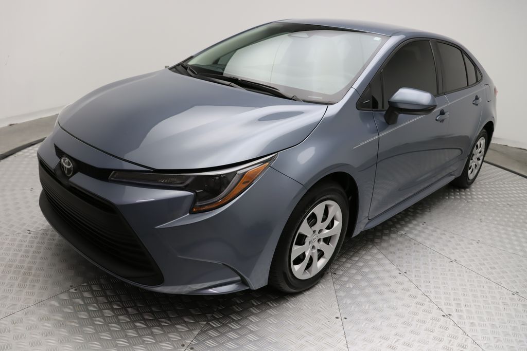 2024 Toyota Corolla LE 2