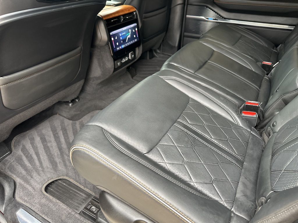 Used Car 2022 Jeep Grand Wagoneer  Series Iii For Sale Under $60,000 In Austin, Texas