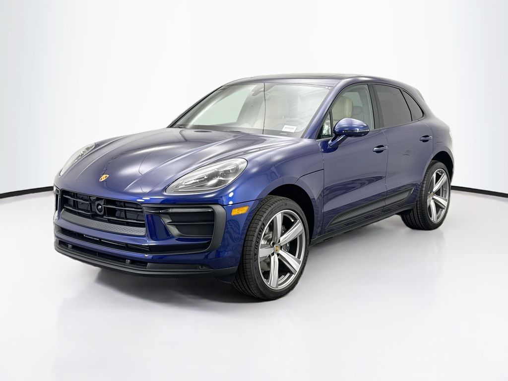 Thumbnail: 2026 Porsche Macan - 1