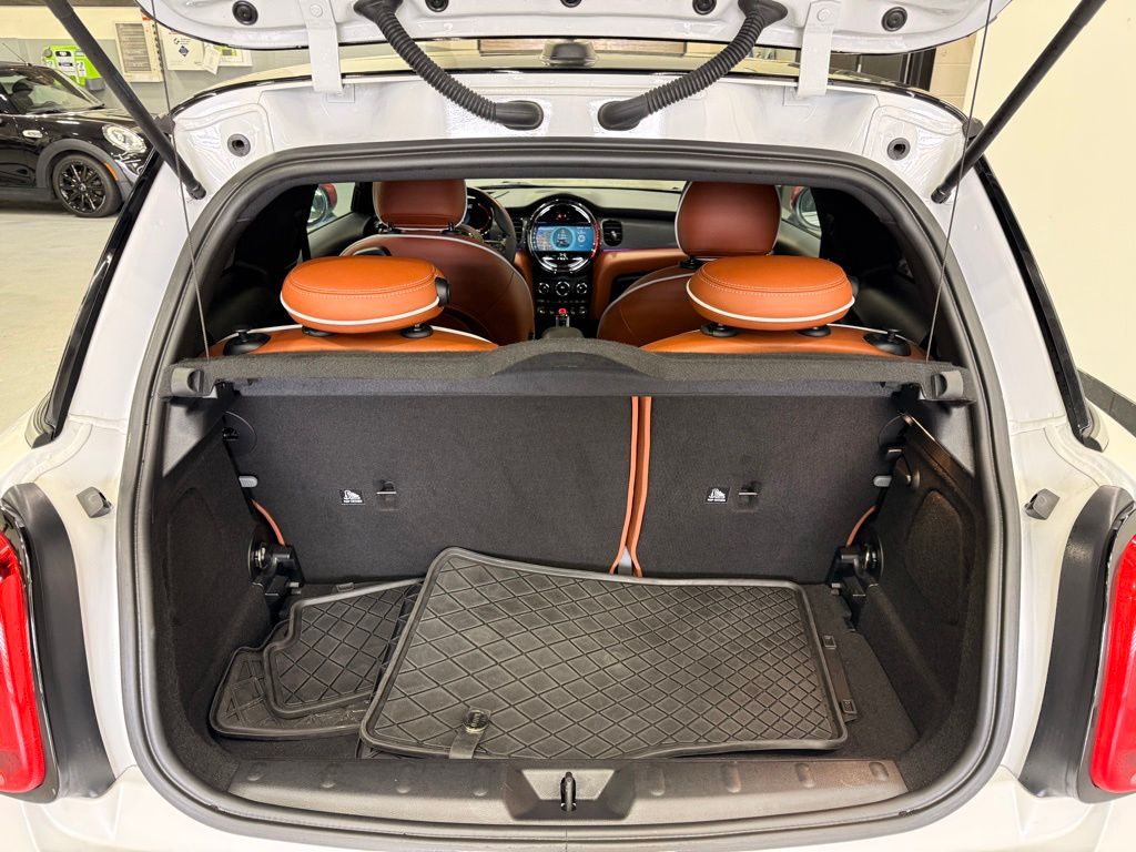 Thumbnail: 2024 MINI Cooper - 22
