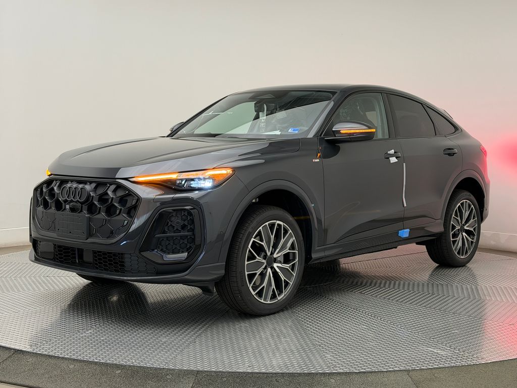 Thumbnail: 2026 Audi Q5 - 4
