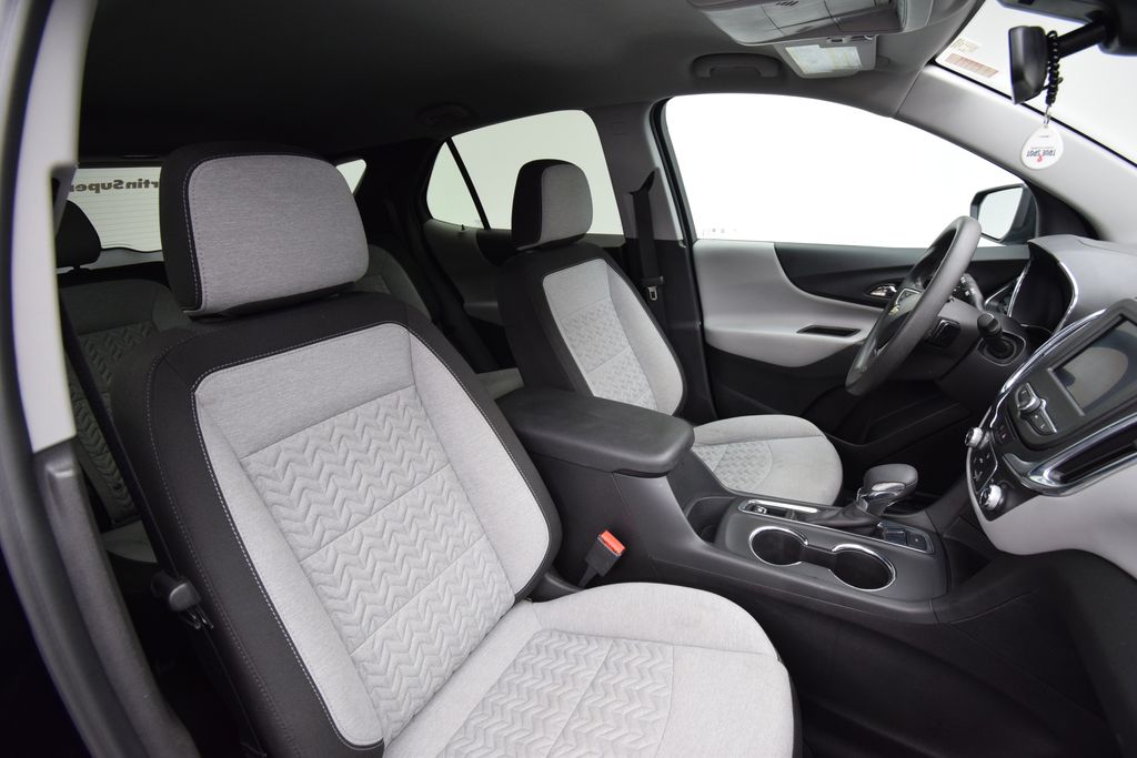 used 2023 Chevrolet Equinox car, priced at $17,200