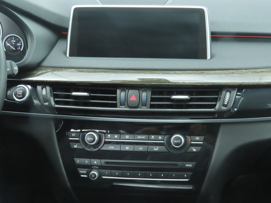 2014 BMW X5 xDrive35i 14