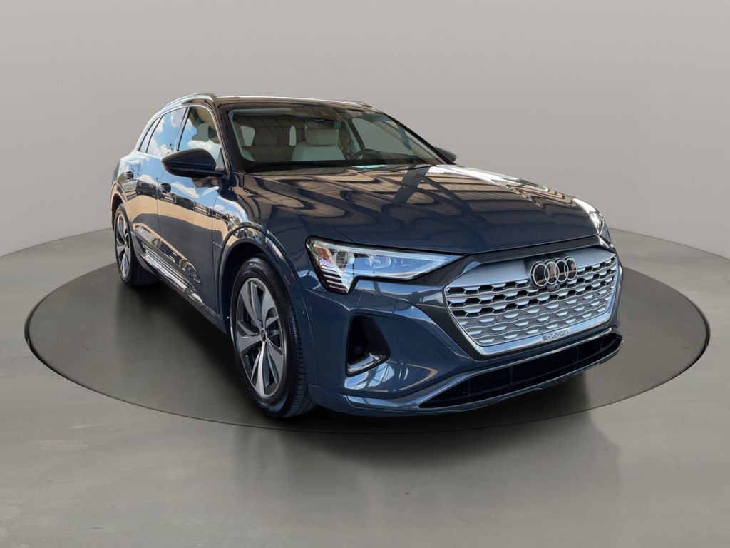 2024 Audi Q8 e-tron quattro Premium AWD