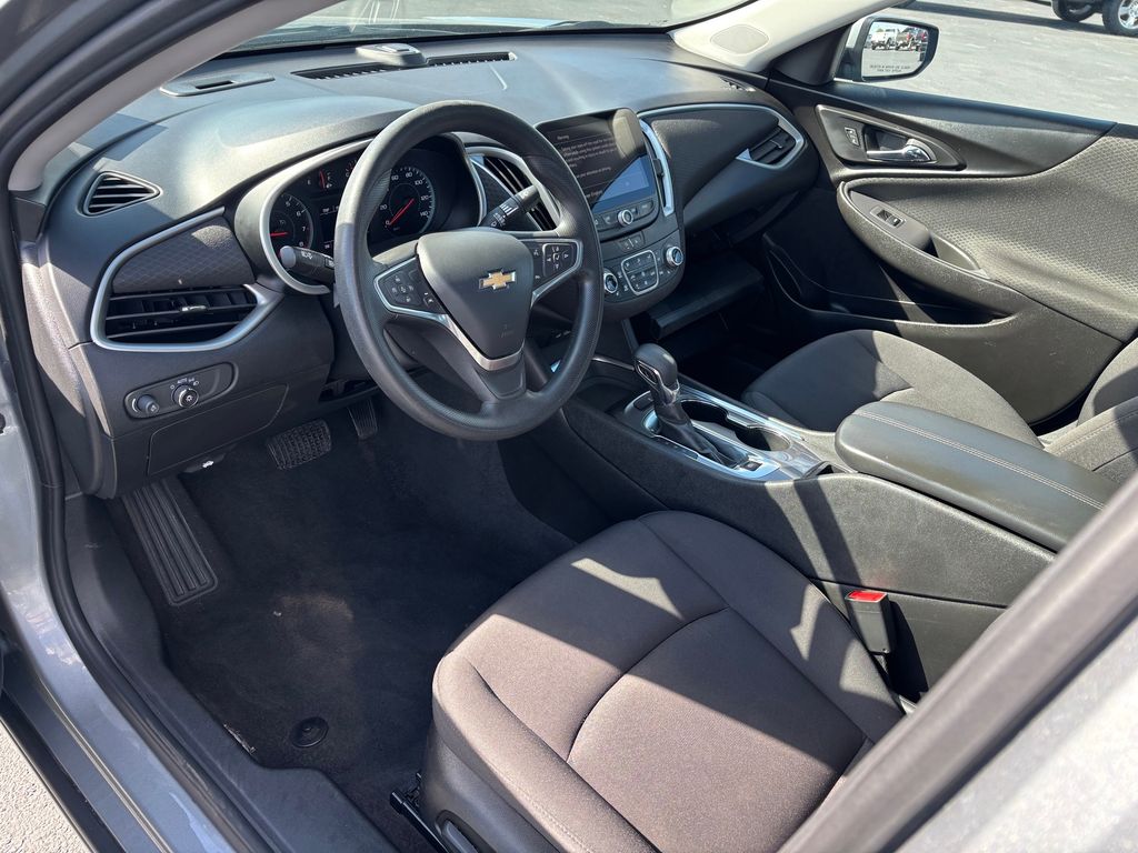 Used Car 2023 Chevrolet Malibu  Lt For Sale Under $20,000 In Austin, Texas