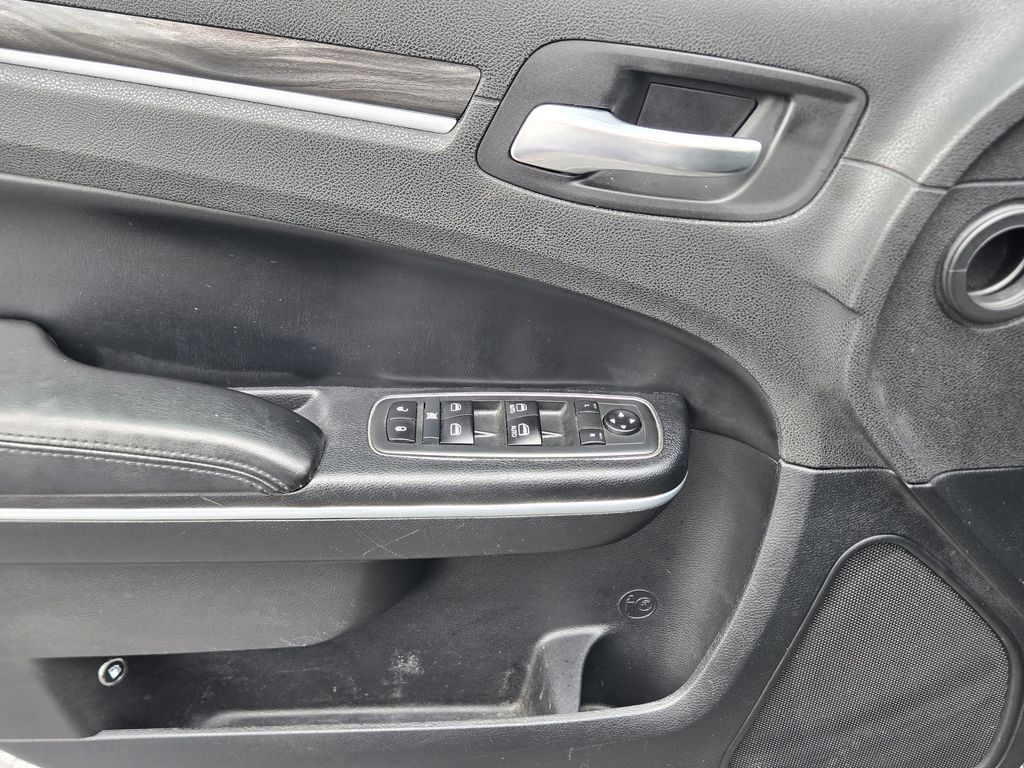 2021 Chrysler 300 Touring Gray at Texan Dodge Chrysler Jeep Ram