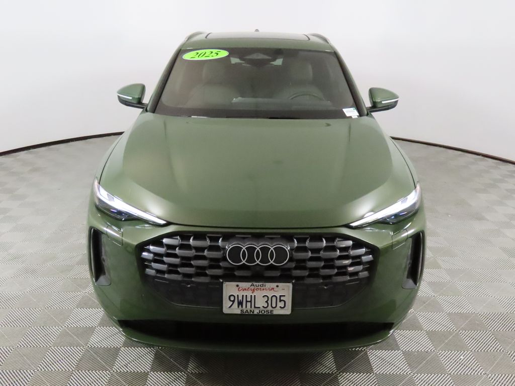 Thumbnail: 2025 Audi Q5 - 8