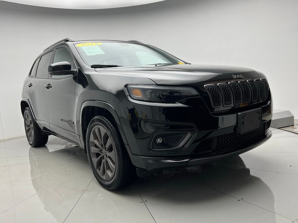 Thumbnail: 2019 Jeep Cherokee - 2