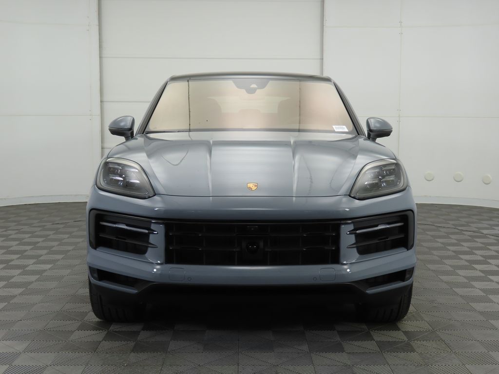 Thumbnail: 2025 Porsche  - 10