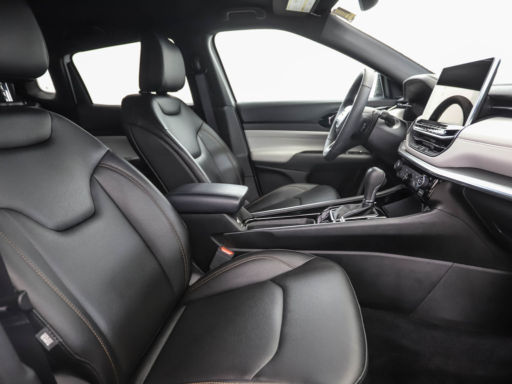 Thumbnail: 2024 Jeep Compass - 31