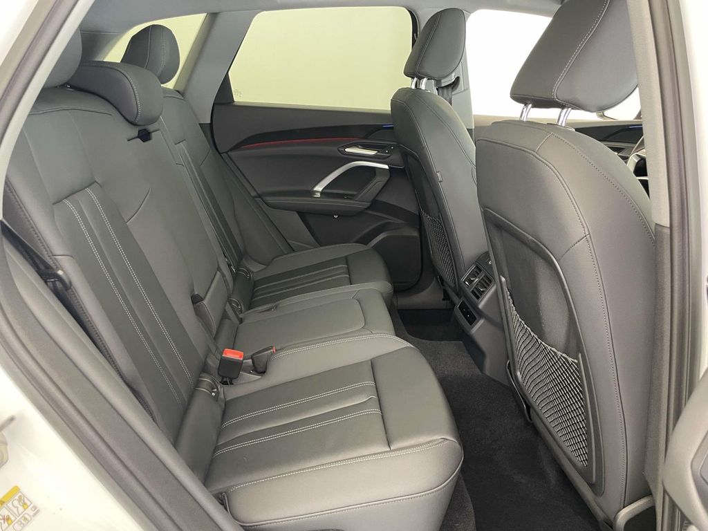 2025 Audi Q5 2.0T Premium White at Audi Porsche Sewickley