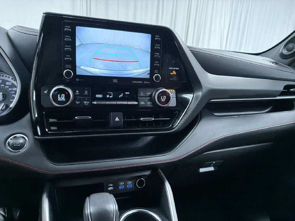 Used 2022 Toyota Highlander SUV