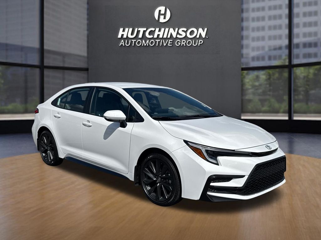 White 2026 Toyota Corolla SE FWD Sedan Front-Wheel Drive Continuously Variable Transmission