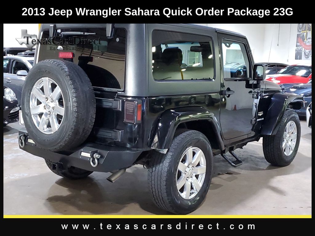 2013 Jeep Wrangler Sahara 10