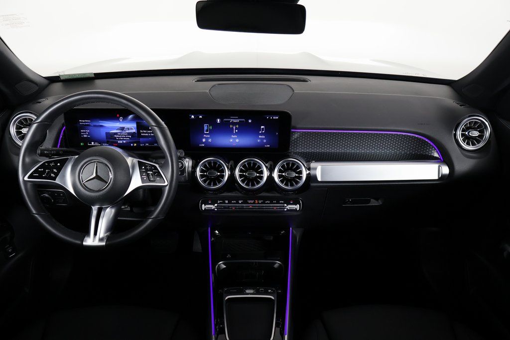 Thumbnail: 2025 Mercedes-Benz GLB - 8