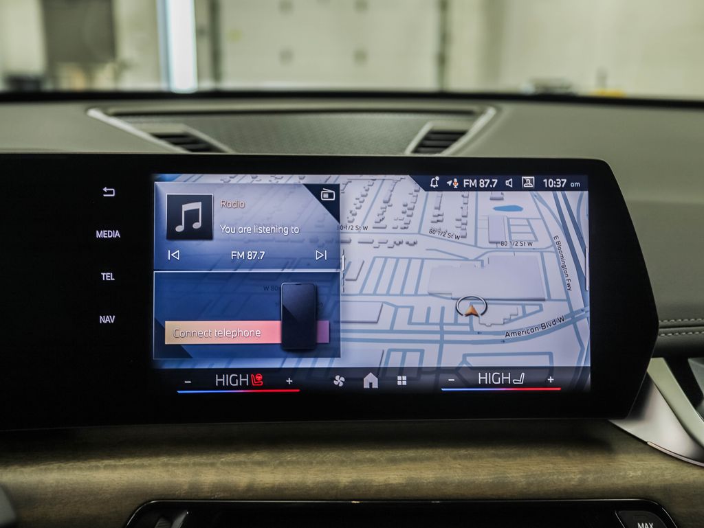 Thumbnail: 2026 BMW X1 - 16