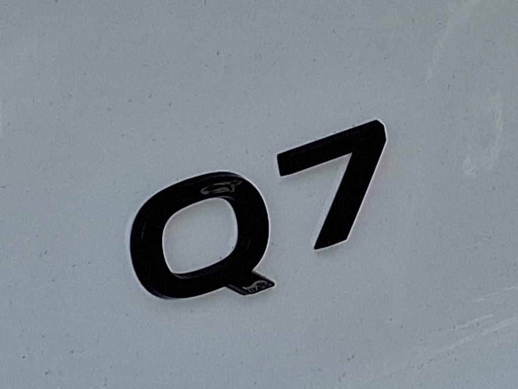 Thumbnail: 2026 Audi Q7 - 25