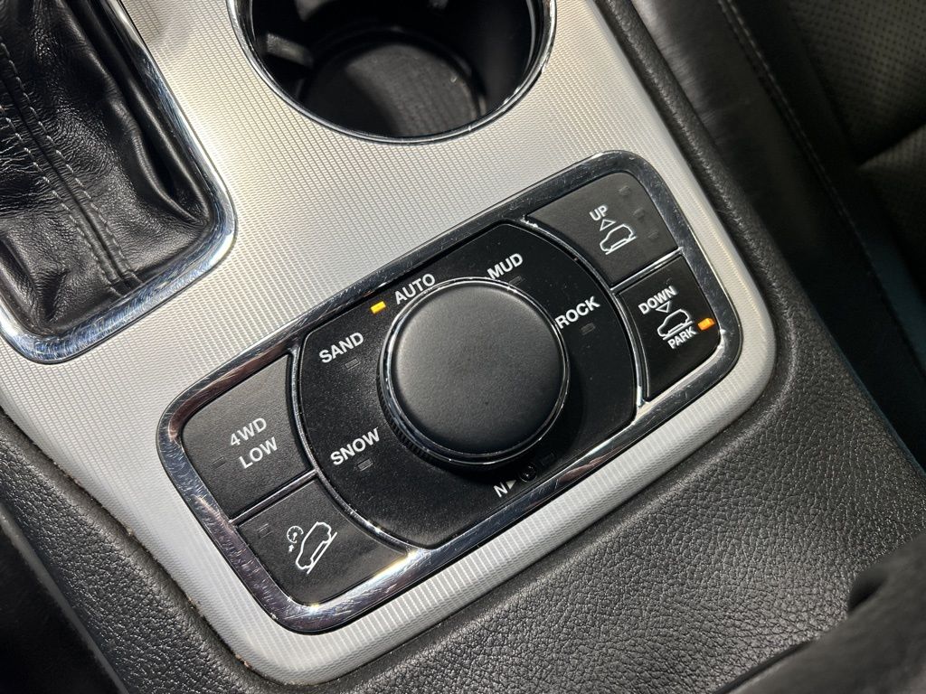 used 2020 Jeep Grand Cherokee car, priced at $25,928