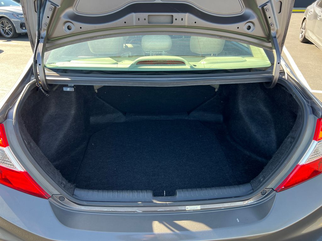 Thumbnail: 2012 Honda Civic - 31