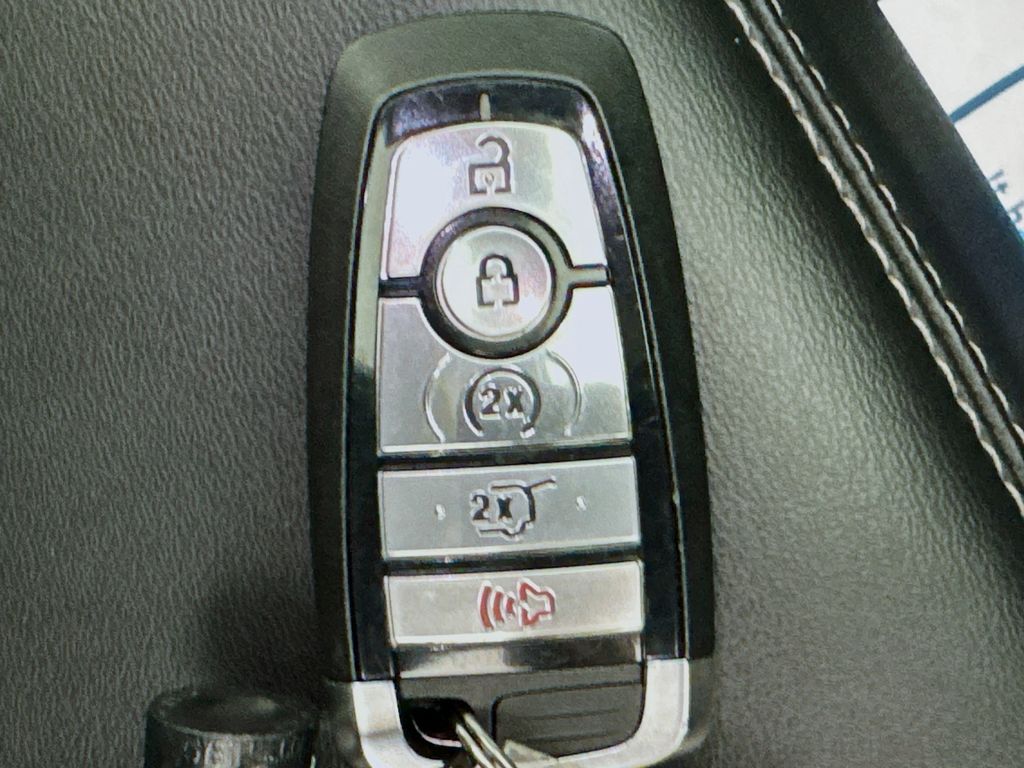 Used Car 2023 Ford Explorer  Xlt For Sale Under $35,000 In Austin, Texas