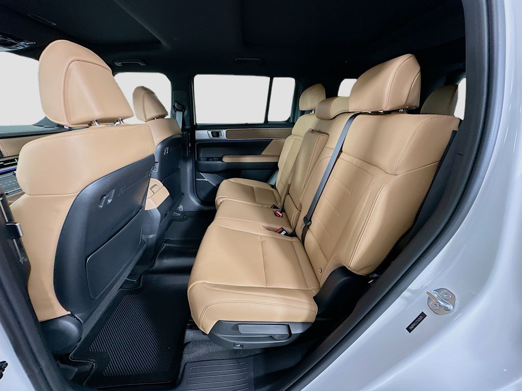 Thumbnail: 2026 Hyundai Santa Fe - 17