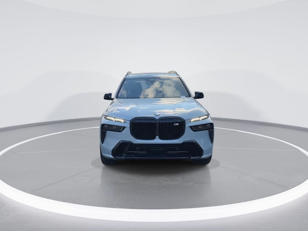 2025 BMW X7 M60i 3