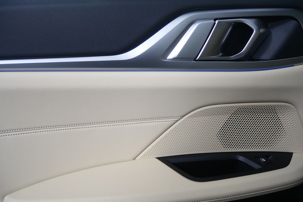 Thumbnail: 2023 BMW i4 - 13