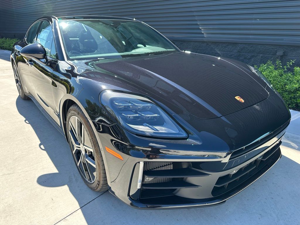 Thumbnail: 2025 Porsche Panamera - 10