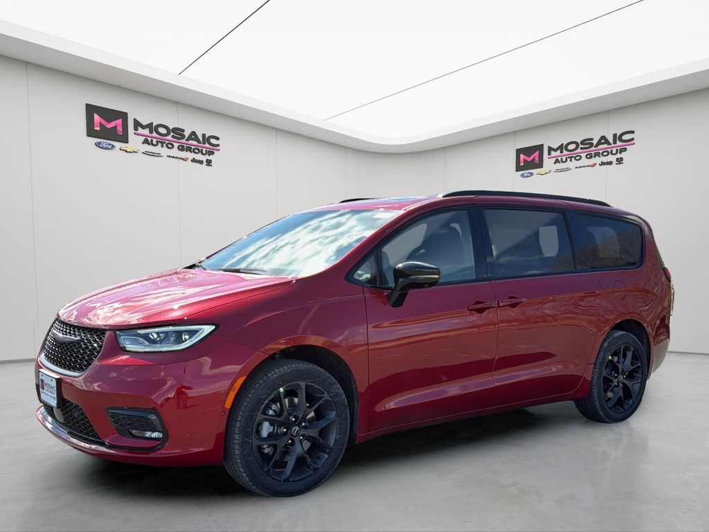 2026 Chrysler Pacifica