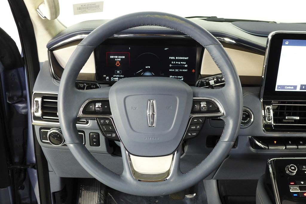 2021 Lincoln Navigator Black Label 29