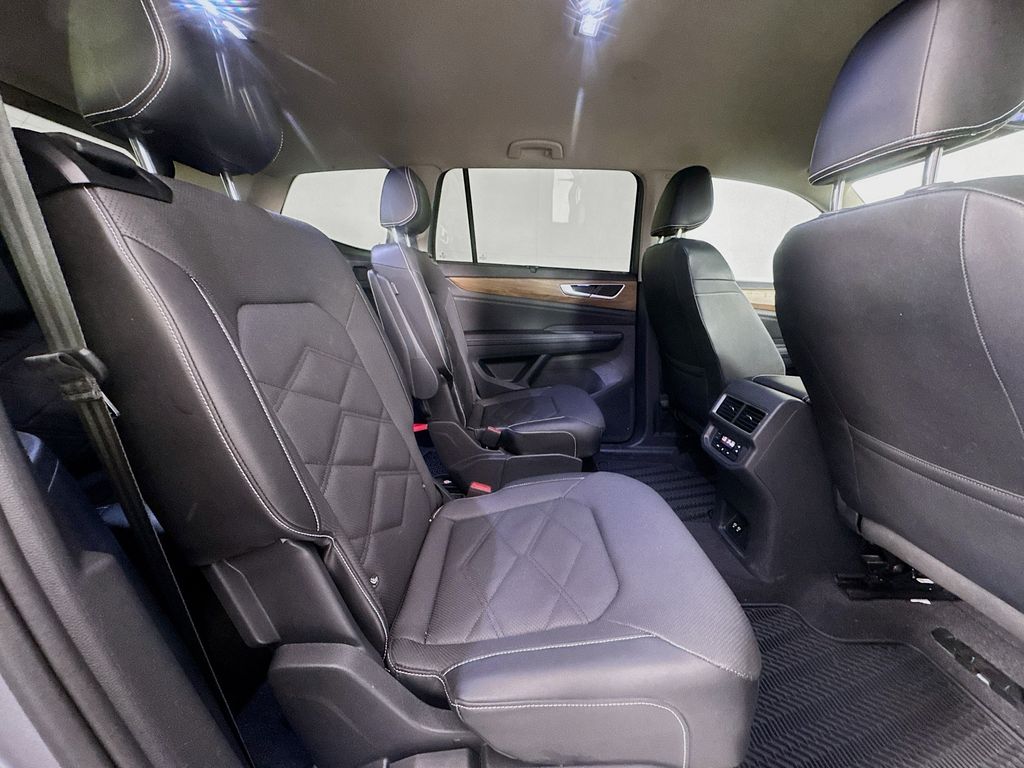 Used Car 2024 Volkswagen Atlas  2.0t Se W/technology For Sale Under $35,000 In Austin, Texas