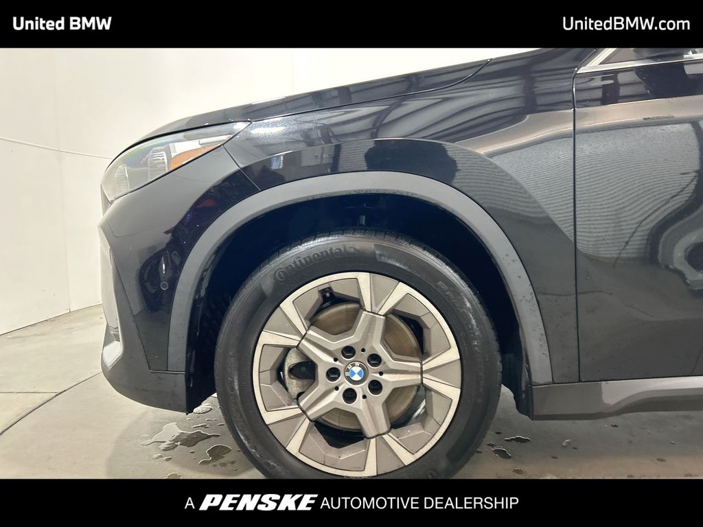Thumbnail: 2023 BMW X1 - 10