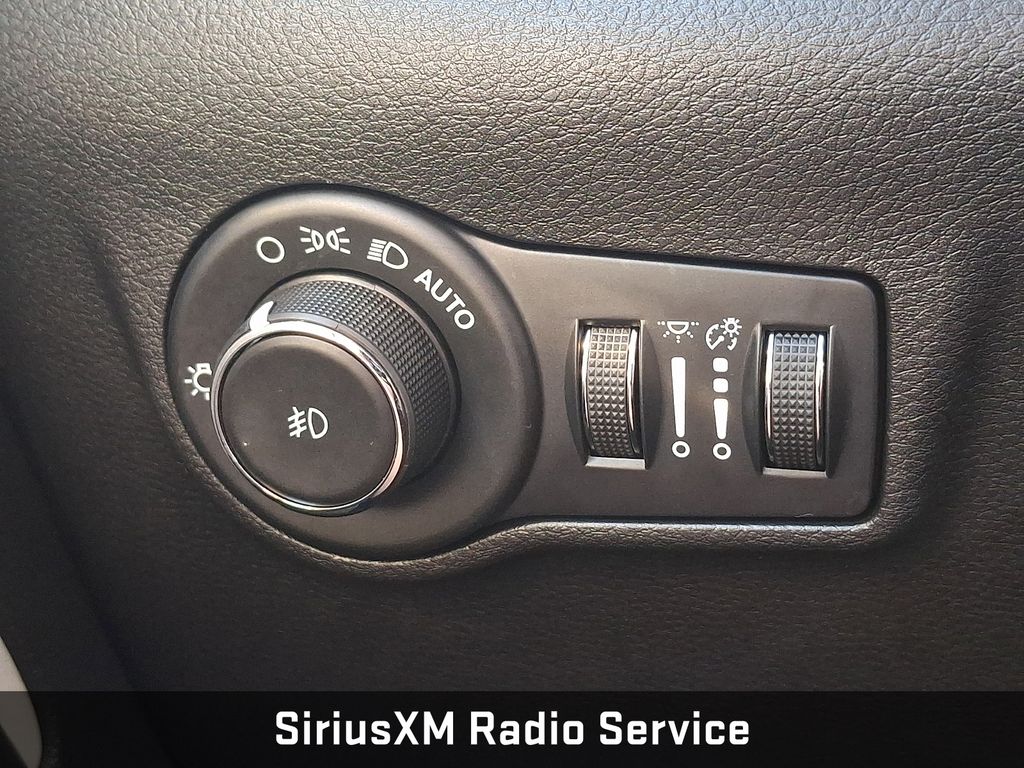 2022 Jeep Compass Limited Gray at Bob Ruth Ford