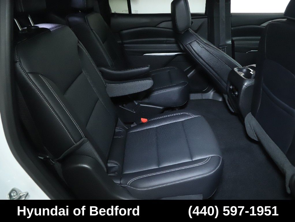 Used 2026 Chevrolet Traverse LT For Sale in Bedford, OH