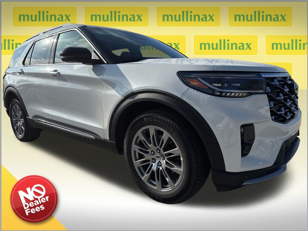 2026 Ford Explorer Platinum's photo