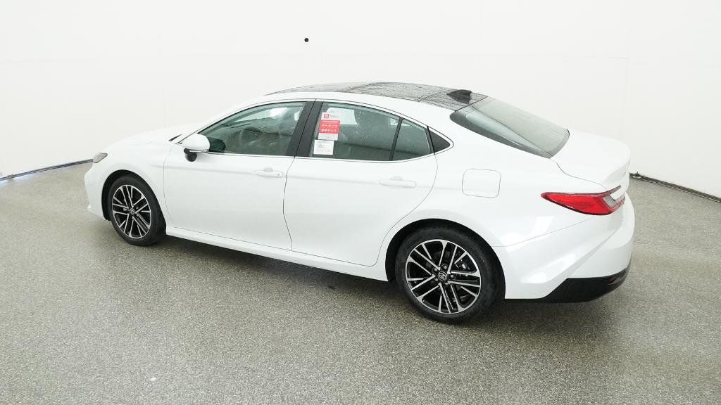 Thumbnail: 2026 Toyota Camry - 21